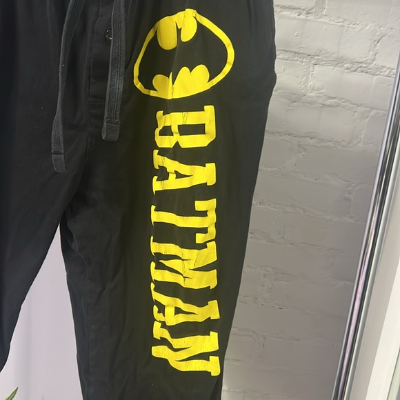 Batman Pajamas - Picture 2 of 6
